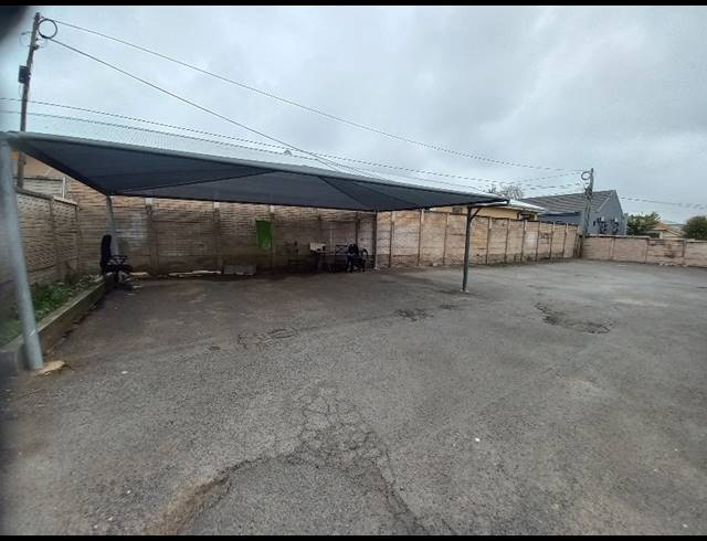 136M² BUSINESS TO LET IN VINCENT